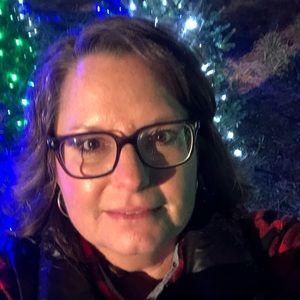 Meet your Posher, Cindy